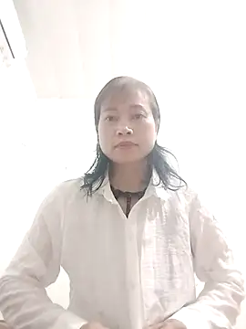 Kiuwi-omao online show from 11.06.25