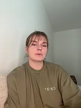 Snapshot of LisaFreierxx chatting on 05.21.26 LisaFreierxx online show from 05.21.26