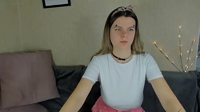 Zorianaa online show from 11.22.25