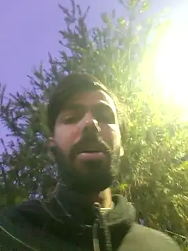 Snapshot of loveart007 chatting on 11.26.25 loveart007 online show from 11.26.25