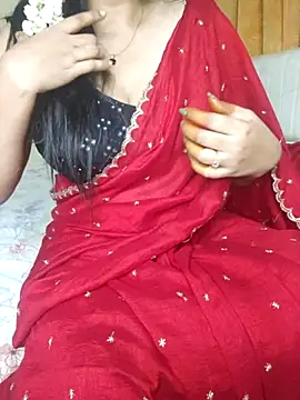 Snapshot of mouni499 chatting on 05.25.26 mouni499 online show from 05.25.26