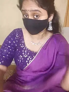 Snapshot of mouni499 chatting on 06.03.26 mouni499 online show from 06.03.26
