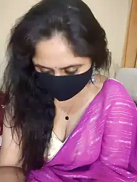 Snapshot of mouni499 chatting on 06.09.26 mouni499 online show from 06.09.26