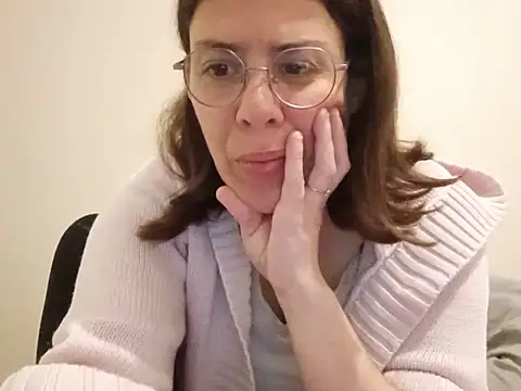 Snapshot of hotnathy69 chatting on 05.19.26 hotnathy69 online show from 05.19.26