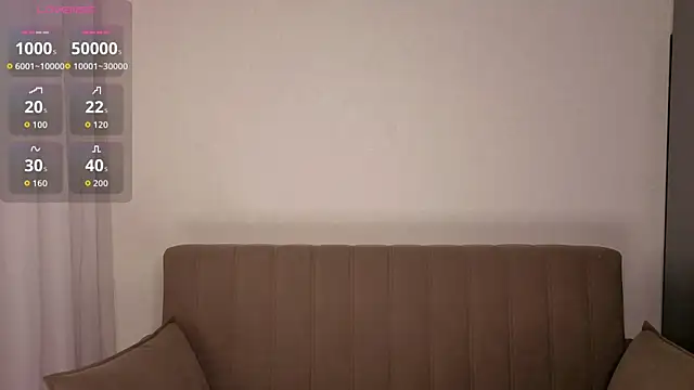 Snapshot of Violet_Johnsonn chatting on 04.16.26 Violet Johnsonn online show from 04.16.26