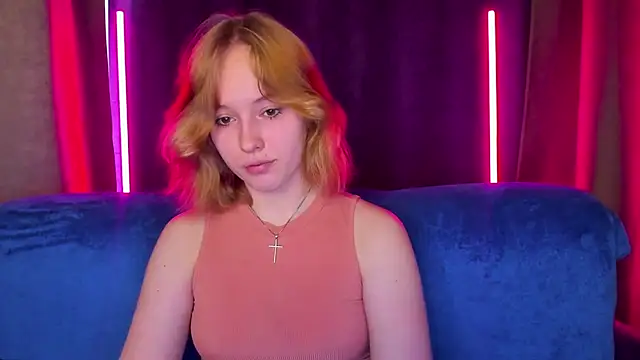 Snapshot of RikkiChoco chatting on 04.19.26 RikkiChoco online show from 04.19.26