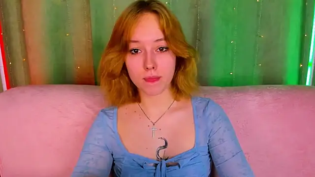 Snapshot of RikkiChoco chatting on 04.20.26 RikkiChoco online show from 04.20.26