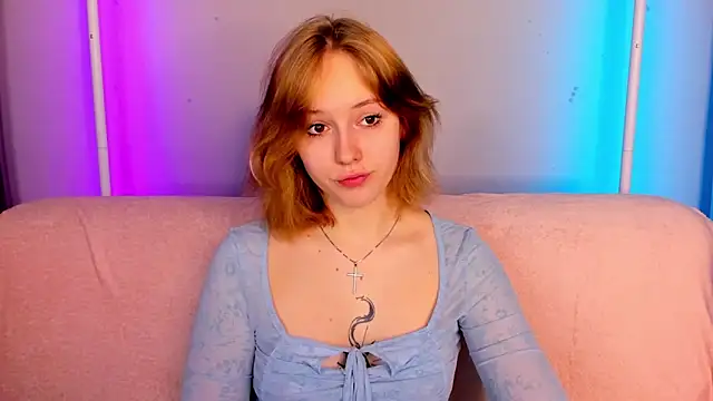 Snapshot of RikkiChoco chatting on 04.28.26 RikkiChoco online show from 04.28.26
