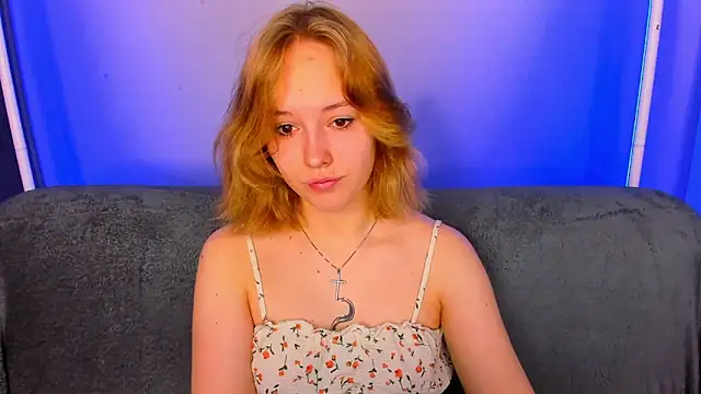 Snapshot of RikkiChoco chatting on 05.06.26 RikkiChoco online show from 05.06.26
