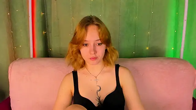 Snapshot of RikkiChoco chatting on 05.07.26 RikkiChoco online show from 05.07.26