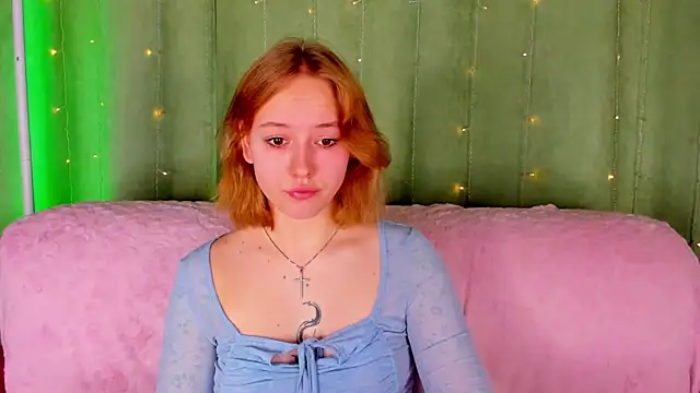 Snapshot of RikkiChoco chatting on 05.25.26 RikkiChoco online show from 05.25.26