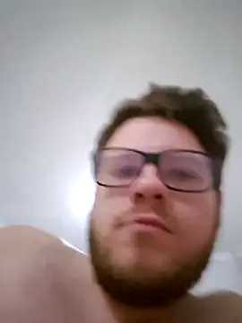 Snapshot of Purple_Mario chatting on 11.07.25 Purple Mario online show from 11.07.25