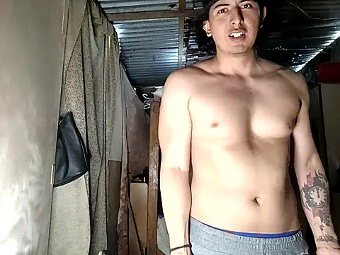 Snapshot of sexboyfit chatting on 11.04.25 sexboyfit online show from 11.04.25