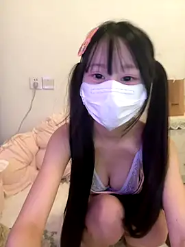 Snapshot of xcuhdasd chatting on 11.03.25 xcuhdasd online show from 11.03.25