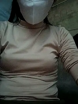 Snapshot of Dany6888 chatting on 11.04.25 Dany6888 online show from 11.04.25