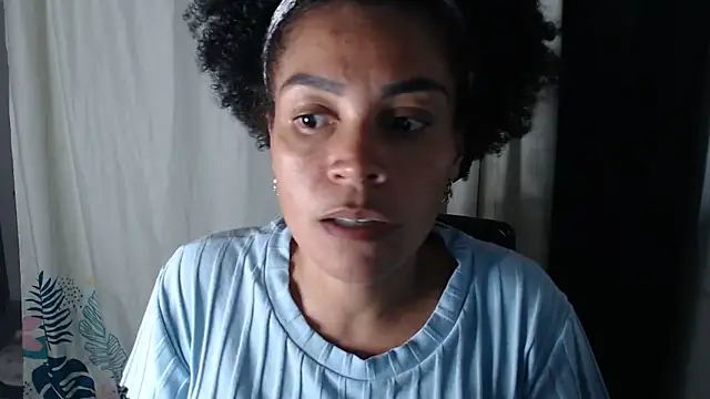 shayna cute online show from 01.16.25