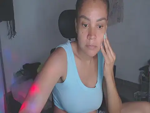 Snapshot of shayna_cute chatting on 05.30.26 shayna cute online show from 05.30.26