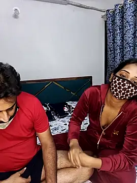 Snapshot of ITZ_GURU chatting on 04.18.26 ITZ GURU online show from 04.18.26