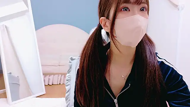 Snapshot of oto-X-cup chatting on 11.15.25 oto-X-cup online show from 11.15.25