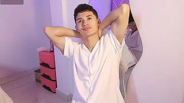 Snapshot of Eiden_Blake chatting on 02.10.26 Eiden Blake online show from 02.10.26