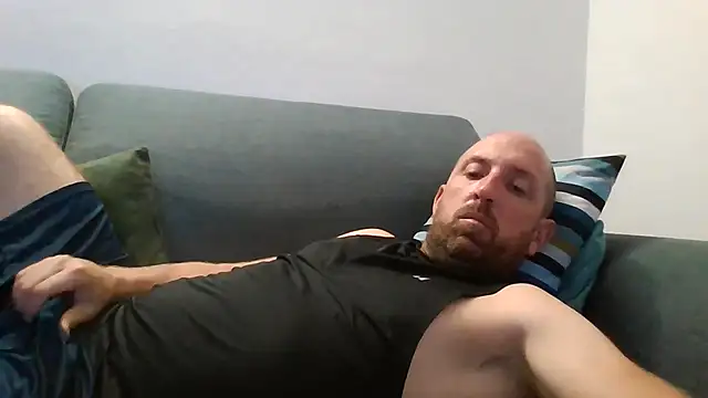 Snapshot of luca_beech88 chatting on 07.29.26 luca beech88 online show from 07.29.26