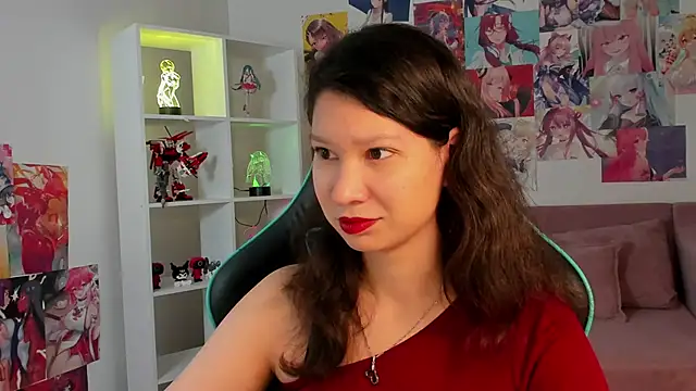 SaraDenars online show from 11.25.25