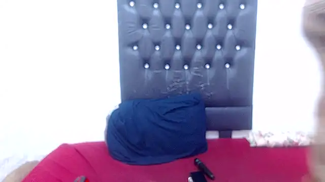 AUGUSTBLOOMxx online show from 02.18.26