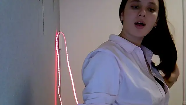 KiraHoney online show from 01.07.26