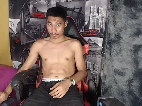 Snapshot of mrsexyteens chatting on 04.21.26 mrsexyteens online show from 04.21.26