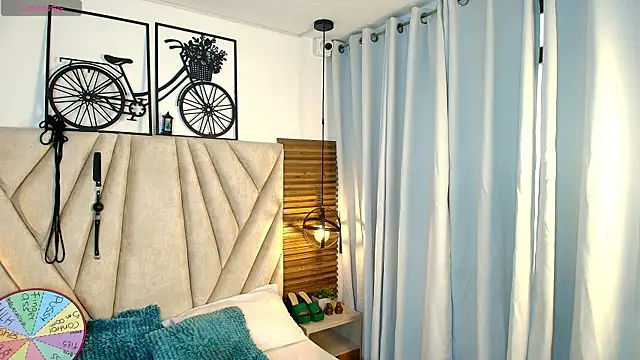 KimberlyFox t online show from 04.14.26