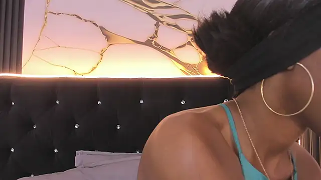 Mia Devereaux167 online show from 02.20.26