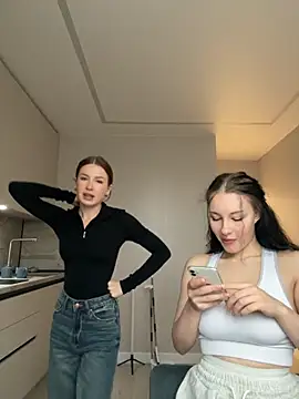 MelissaPinkiss online show from 12.04.25