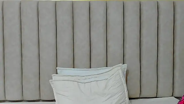 Snapshot of Lilith_Aliany_ chatting on 11.04.25 Lilith Aliany online show from 11.04.25