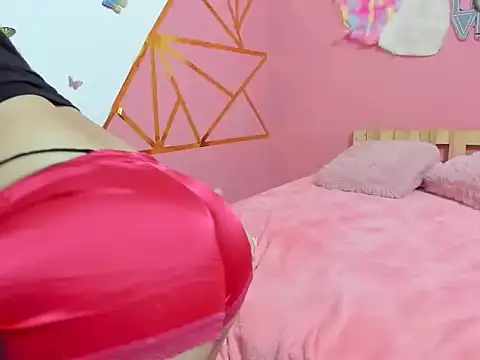 Scarlet 27 online show from 11.17.25