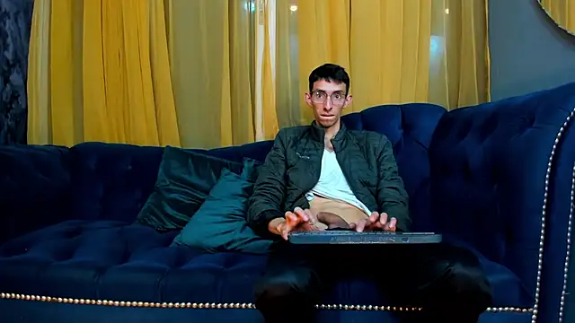 ZyroNight online show from 11.09.25