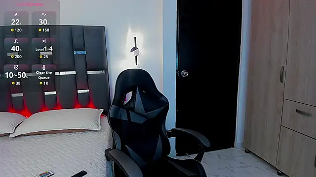 Snapshot of noah_corvelle chatting on 11.16.25 noah corvelle online show from 11.16.25