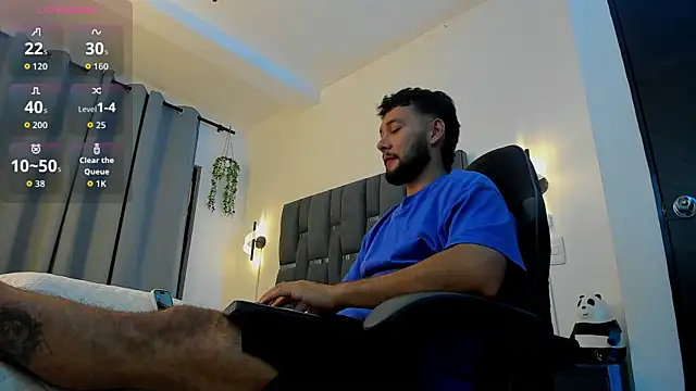 Snapshot of noah_corvelle chatting on 11.23.25 noah corvelle online show from 11.23.25