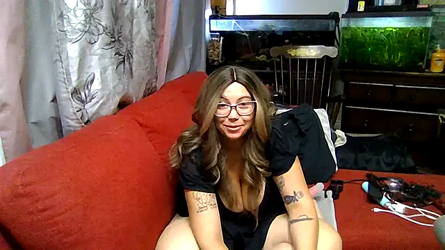 Snapshot of FreakyDreama chatting on 07.02.26 FreakyDreama online show from 07.02.26
