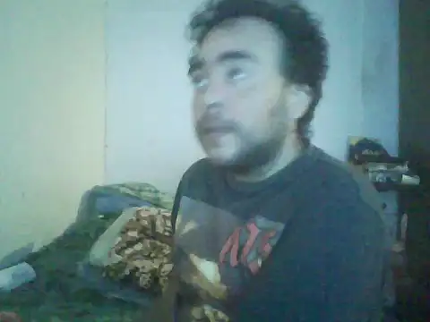 Snapshot of GuilleHotsexy chatting on 11.06.25 GuilleHotsexy online show from 11.06.25