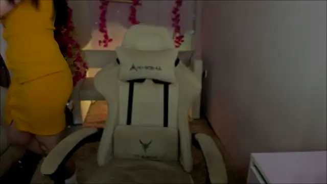 Snapshot of Hanako_Rey chatting on 11.26.25 Hanako Rey online show from 11.26.25