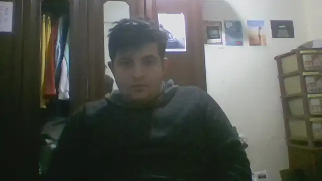 Snapshot of Muvvt chatting on 12.03.25 Muvvt online show from 12.03.25