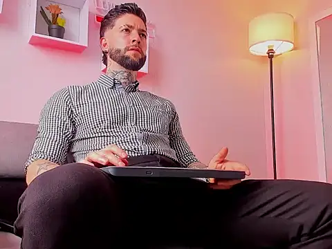 Supreme Alpha online show from 11.26.25