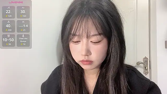 Xiaoji61 online show from 12.01.25