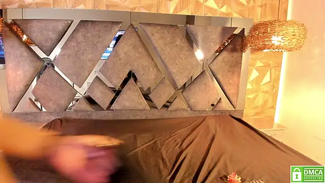 Kiara velvet   online show from 03.27.26