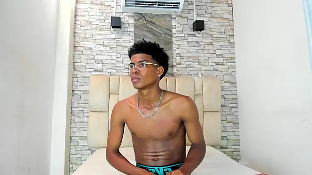 XAVI LEE online show from 11.26.25