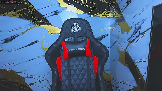 Suarezz10  online show from 11.10.25