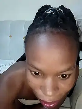 Snapshot of Smith_mercy chatting on 11.04.25 Smith mercy online show from 11.04.25