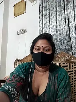 Snapshot of munni-506 chatting on 02.04.26 munni-506 online show from 02.04.26