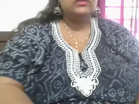 hootypriya online show from 02.25.26