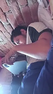 Snapshot of sageer097 chatting on 11.13.25 sageer097 online show from 11.13.25